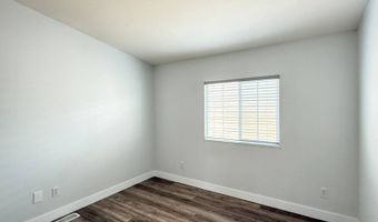 4 Magnolia Via, Anaheim, CA 92832