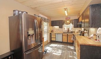 13 Hemlock Ave, Andover, NJ 07860