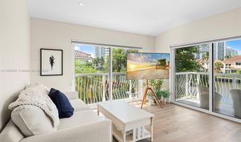 3754 NE 209th Ter, Aventura, FL 33180