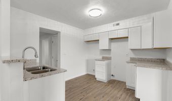 809 La Veta Dr NE, Albuquerque, NM 87108