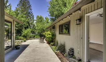 18321 SW JANN Dr, Beaverton, OR 97003