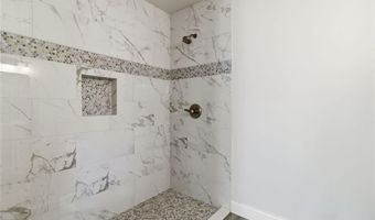 5753 OAK GROVE Dr, Acworth, GA 30102