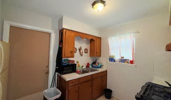 206 W Lott Ave, Aransas Pass, TX 78336