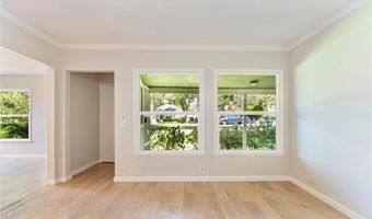 1956 N Roosevelt, Altadena, CA 91001