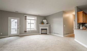 544 Kelsey Ln, Altoona, IA 50009