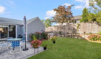 115 Bryant Rd, Cranston, RI 02852