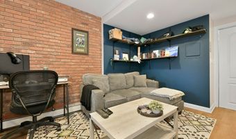 164 F St 4, Boston, MA 02127