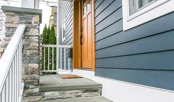 25 Dearborn St 2, Newport, RI 02840