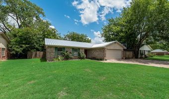 802 N Spears St, Alvarado, TX 76009