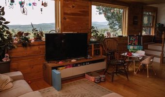 2113 Max Gray Rd, Calais, VT 05667