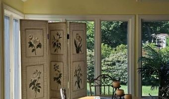 1 Brookdale Dr, Hopkinton, RI 02804
