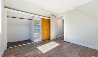 44 Sixth St, Auburn, ME 04210