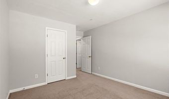 121 Finsbury Ln, Woodstock, GA 30188