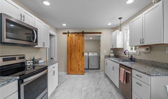403 Summit St, Aberdeen, NC 28315