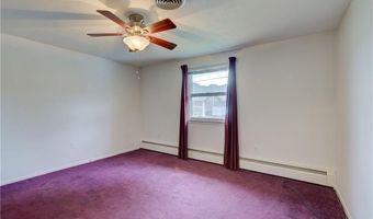 75 Selma St, Cranston, RI 02920