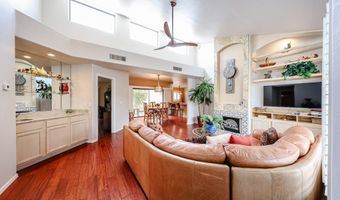 37222 N TOM DARLINGTON Dr 15, Carefree, AZ 85377