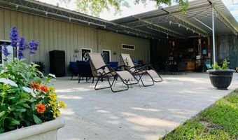 2075 County Road 2585, Alvord, TX 76225