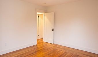 28 Rosewood Ave, Cranston, RI 02905