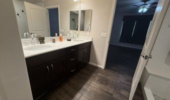 900 S CANAL Dr 138, Chandler, AZ 85225