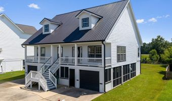 5140 Atlantis Dr, Bay St. Louis, MS 39520