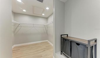 893 N SHORE Dr, Anna Maria, FL 34216