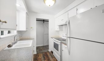 24822 SERTIC Rd, Veneta, OR 97487