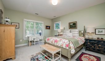 7505 MARBURY Rd, Bethesda, MD 20817