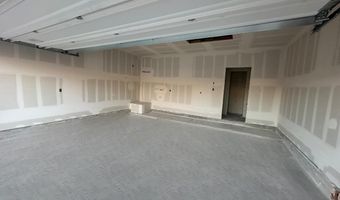 179 Peeps Ct, Adkins, TX 78101