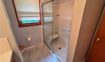 100 Chadwick Ln, Austintown, OH 44515