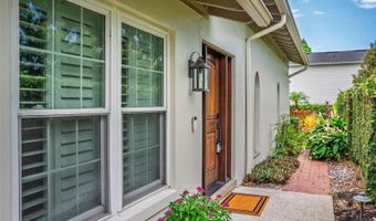 830 OAK St, Orlando, FL 32804