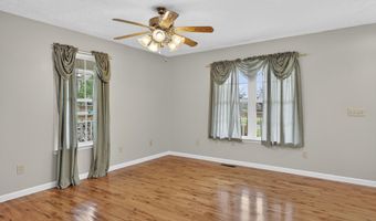 26127 Cornelius Dr, Abingdon, VA 24211