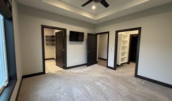 640 S 9th St, Akron, IA 51001