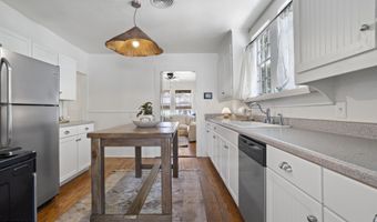 145 Bay View Ct, Bay St. Louis, MS 39520