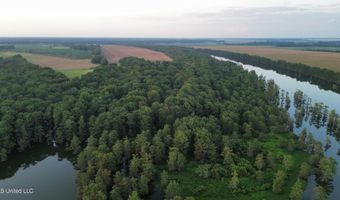 Bolivar Road, Benoit, MS 38725