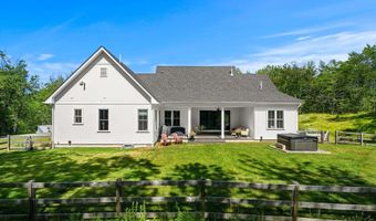 28 Brynn Ln, Alton, NH 03809