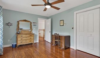 43 Skyline Rd, Bangor, ME 04401