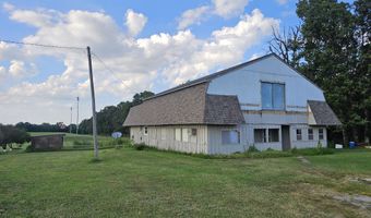 15 W Prospect St, Aurora, MO 65605