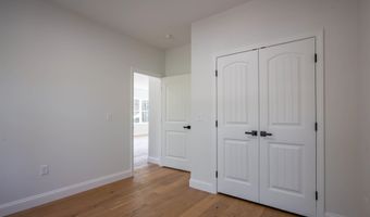 28 Dalton Dr, Barnstead, NH 03225