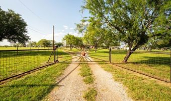12905 Pittman, Adkins, TX 78101