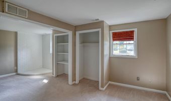 44 W INNER Cir, Dover, DE 19904
