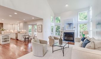 43968 BIDWELL Ct, Ashburn, VA 20147