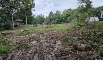 925 Classon Ln, Beech Grove, IN 46107