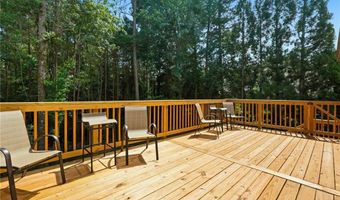 3352 Walnut Rdg, Atlanta, GA 30349