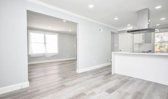 7009 ADELPHI Rd, Hyattsville, MD 20782
