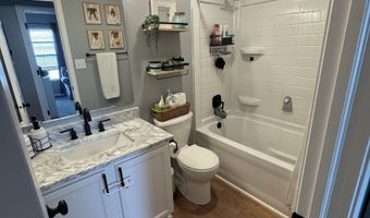 1023 Redrock Dr, Anderson, IN 46013