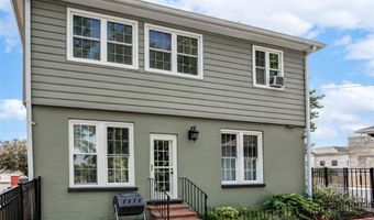330 Alby St, Alton, IL 62002