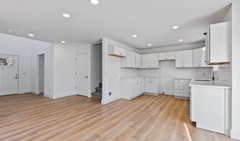 2023 Green Acres Dr, Adrian, MI 49221