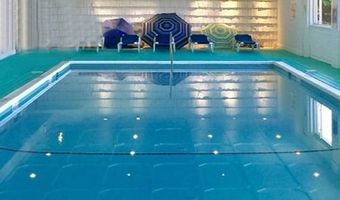 2136 Montauk Hwy Suite 202, Amagansett, NY 11930