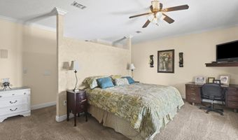 10452 Riviere Vue Dr, Biloxi, MS 39532