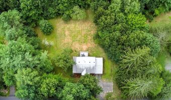 112 Leverett Rd, Amherst, MA 01002